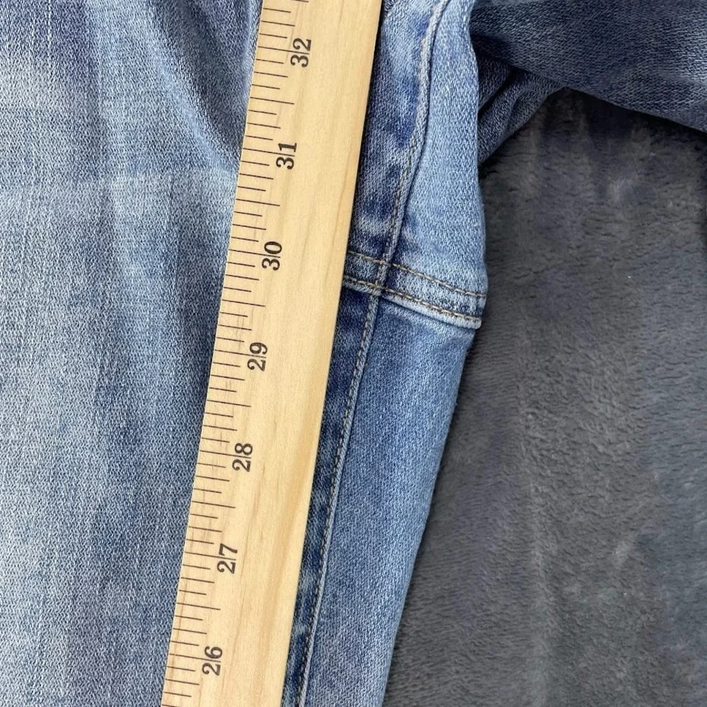 American Eagle‎ Womens Jeans Blue Size 18 Short Kick Boot Denim Light Wash